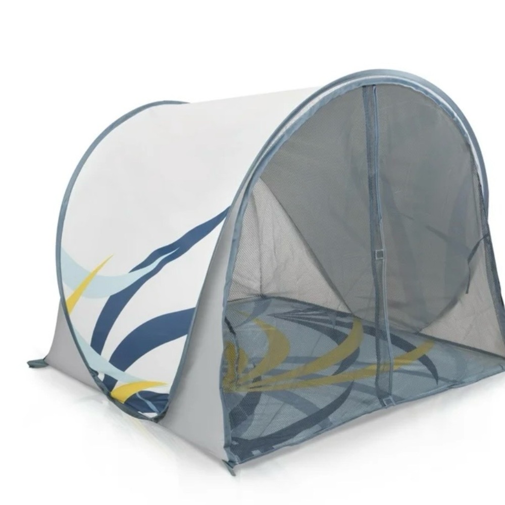 NWT Pop-Up Beach Shade Canopy in White, Blue & Yellow